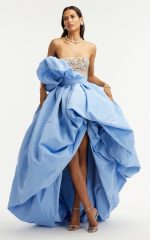 oscar-de-la-renta-blue-crystal-embroidered-bodice-draped-skirt-gown (1)